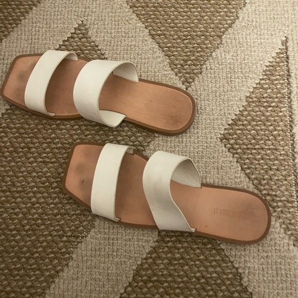 Forever 21 sandals - Picture 3 of 3